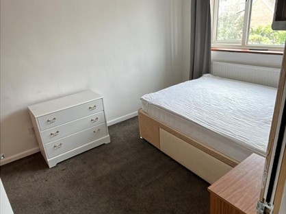 Room in a Shared House, Horsecroft, HP1