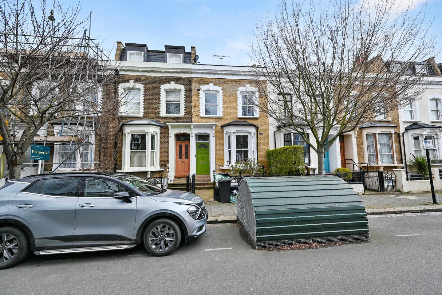 3 Bed Flat, Nevill Road, N16
