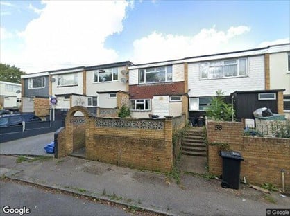 3 Bed Semi-Detached House, Merricks Lane, SS16