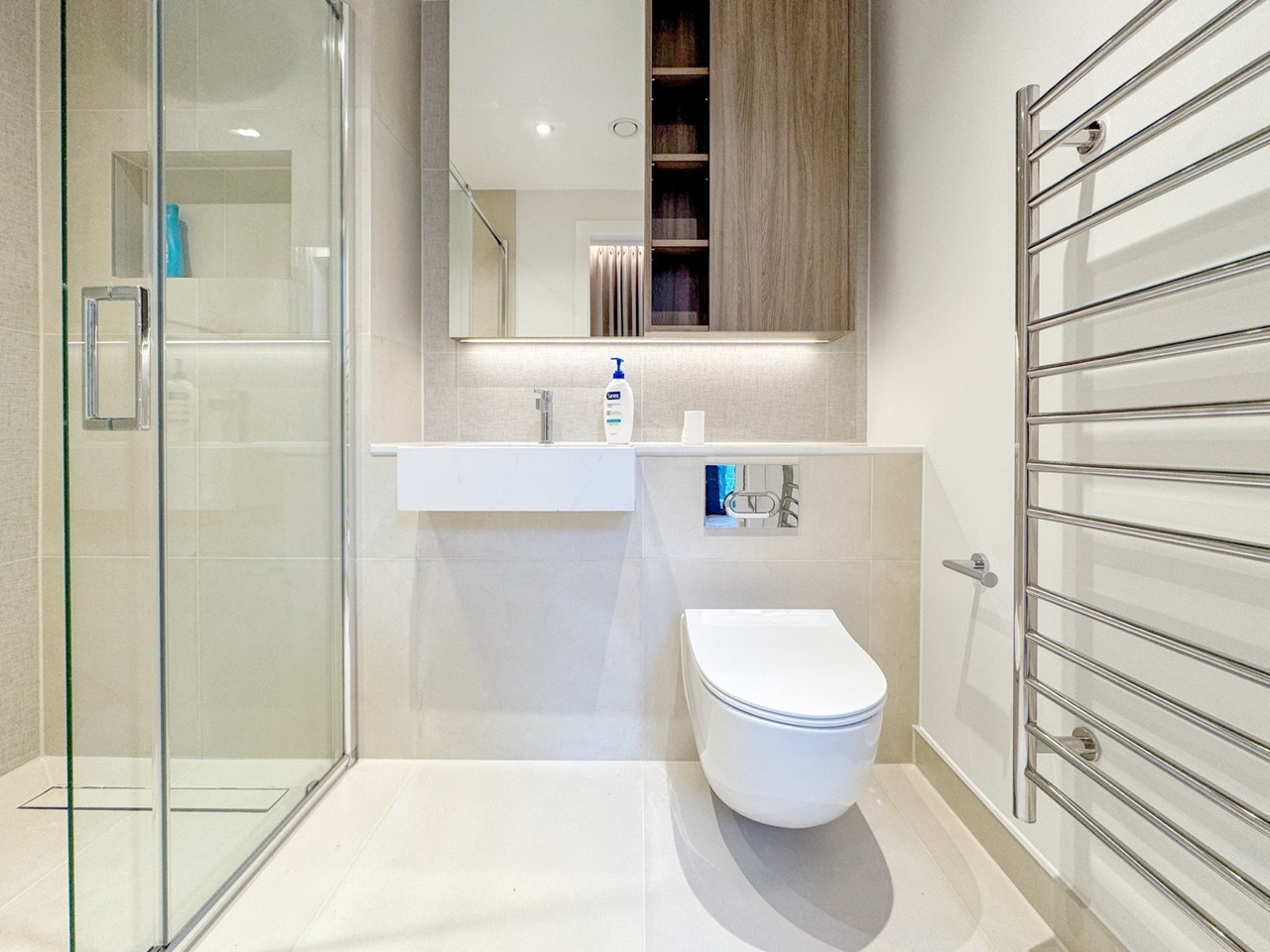 Additional image 11 of 2 Bed Flat, Opus House, WC1X, N1 7GU