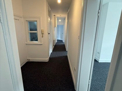 4 Bed Flat, Jebb Avenue, SW2