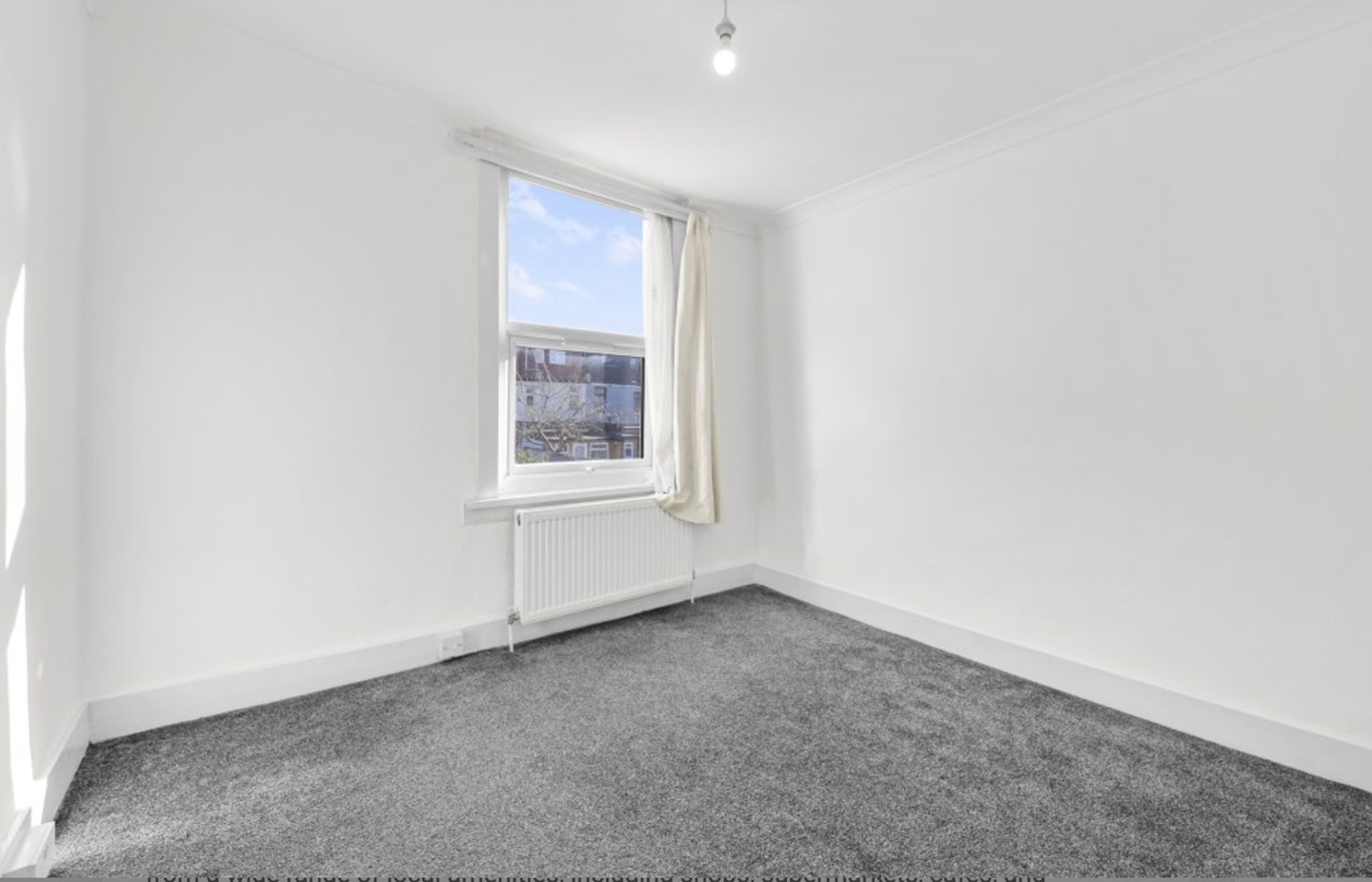 London - 4 Bed Terraced House, Lathom Road, E6 - To Rent Now for £2,600 ...