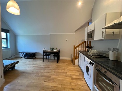 2 Bed Flat, Chatsworth Road, CR0