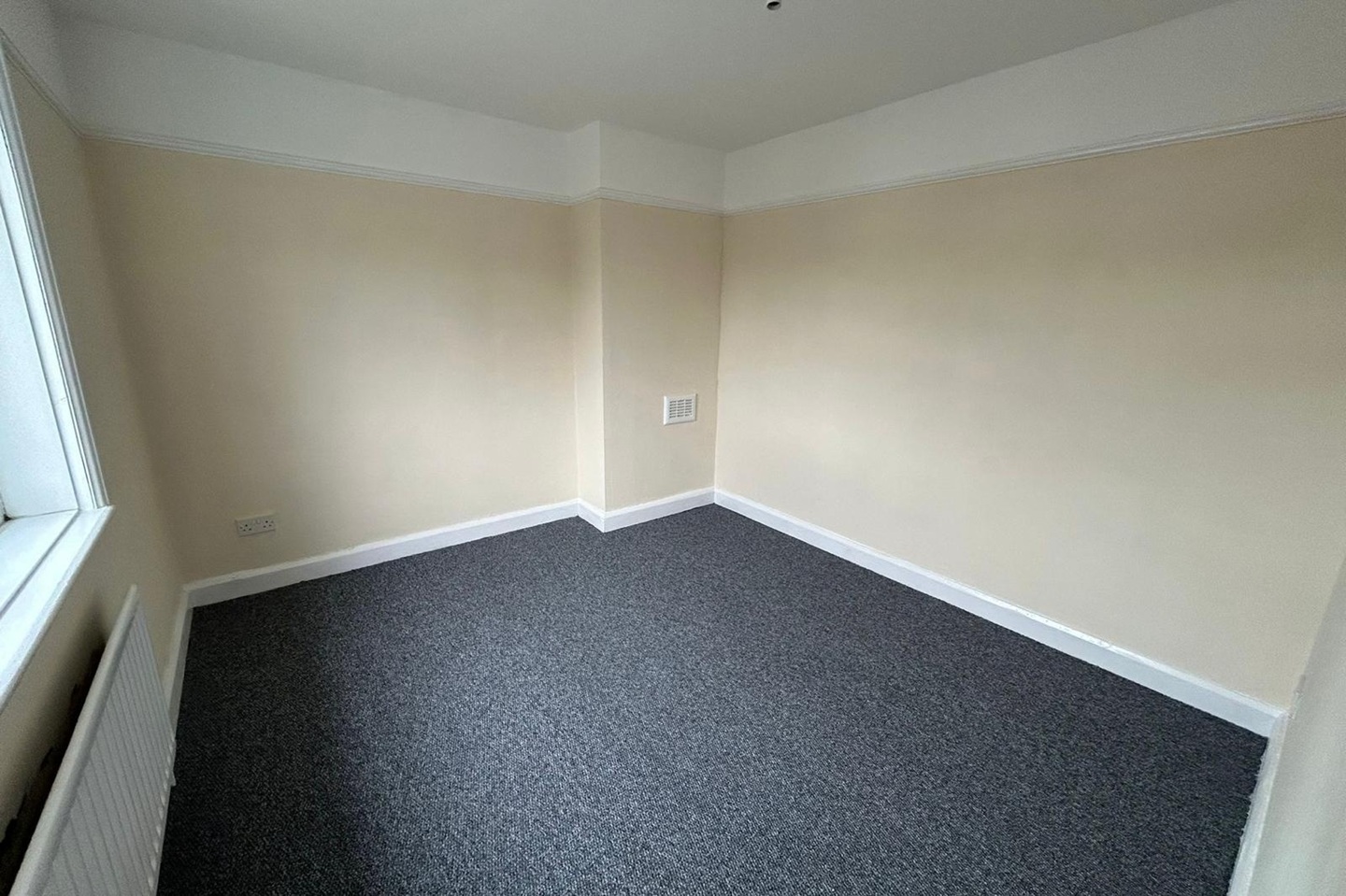 Telford - 3 Bed End Terrace, Freeston Avenue, TF2 - To Rent Now for £ ...