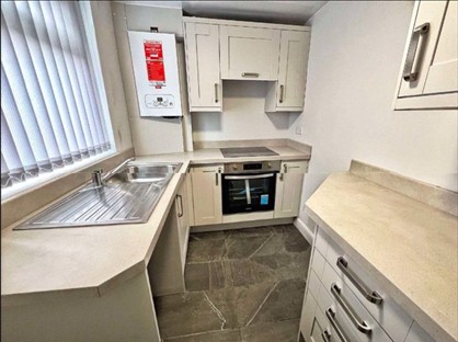 Room in a Shared House, Kings Road, OL6