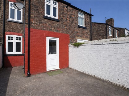 2 Bed Terraced House, Hale Road, WA8