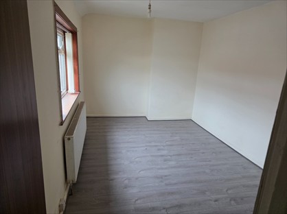 3 Bed Terraced House, Newstead Terrace, WF9