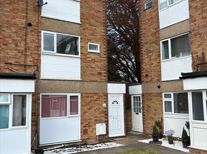 2 Bed Maisonette, St Margarets Court, MK2