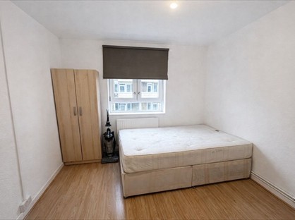 Room in a Shared Flat, Carlyle House, SE5