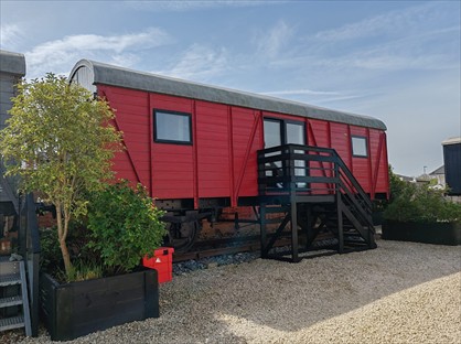 1 Bed Mobile Home, Station Road, TN31