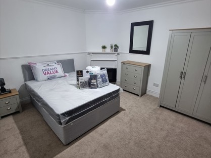 Room in a Shared House, Tyburn Road, B24