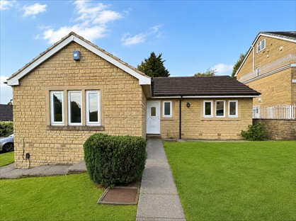 4 Bed Bungalow, Northcroft Rise, BD8