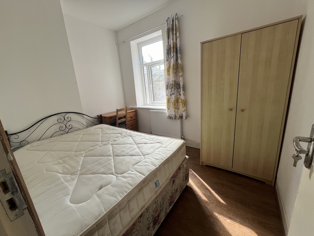 Room in a Shared Flat, Stockport Road, M12