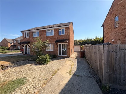 3 Bed Semi-Detached House, Great Close Road, OX5