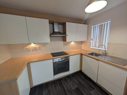 2 Bed Flat, Blueberry Avenue, M40