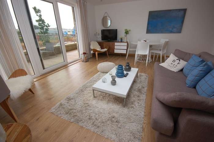 3 Bed Flat, Hesperus Broadway, EH5 photo 3