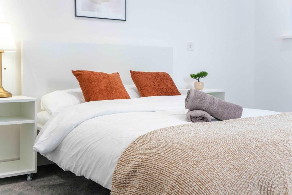 Additional image 5 of 4 Bed Flat, London, NW1, N1 7GU