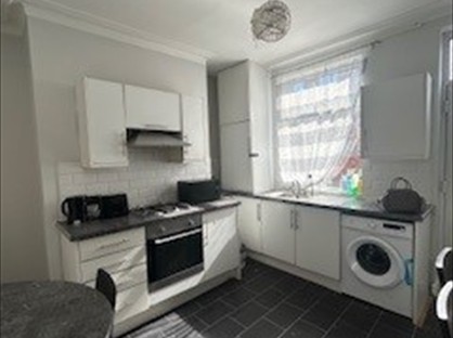 Room in a Shared House, Longroyd Grove, LS11