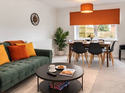 3 Bed Semi-Detached House, Ferndale Rise, CB5