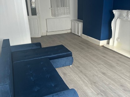 2 Bed Terraced House, Grantham St, L6