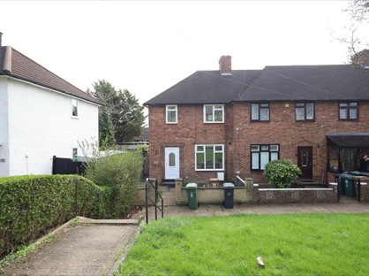 3 Bed Semi-Detached House, Wittenham Way, E4