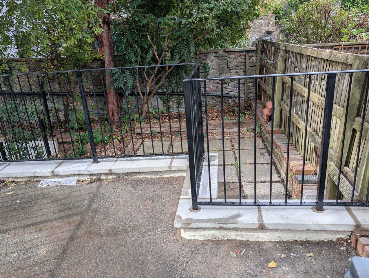 2 Bed Maisonette, Victoria Walk, BS6 photo 3