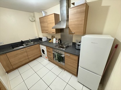 Room in a Shared Flat, Aztek House, IG1