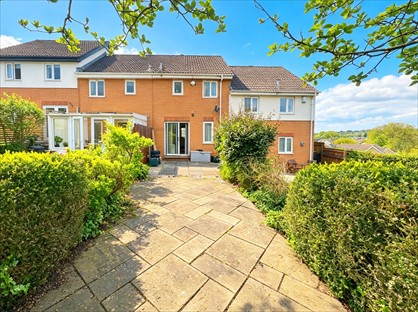 2 Bed Terraced House, Cwrt Draw Llyn, CF83