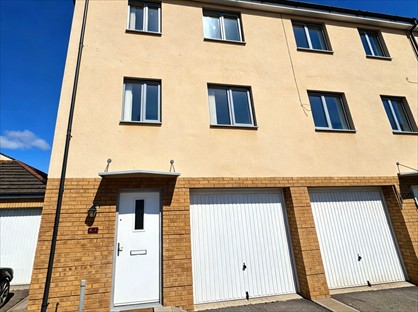4 Bed End Terrace, Heol Y Porthladd, CF63
