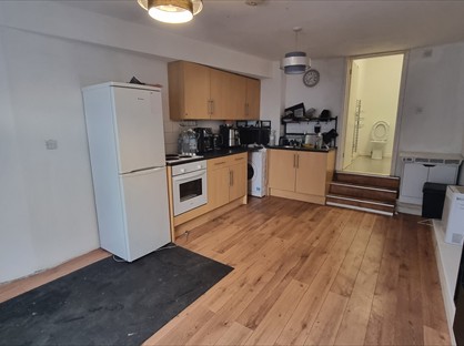 Studio Flat, North St, LU2