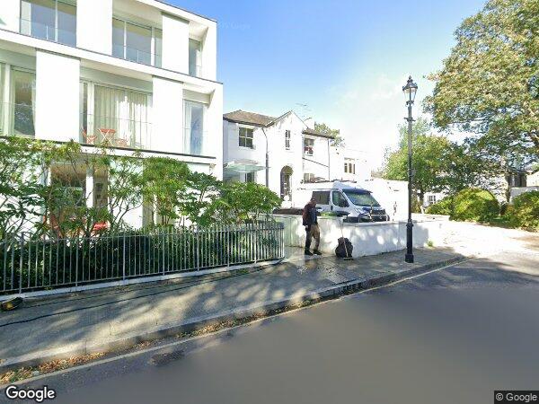 Studio Flat, Barnsbury Square, N1