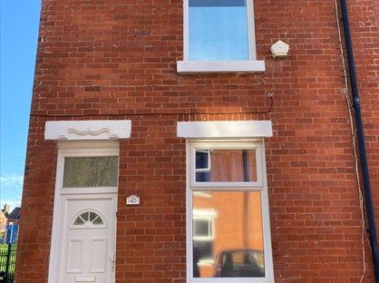 2 Bed Terraced House, Dargai St, M11