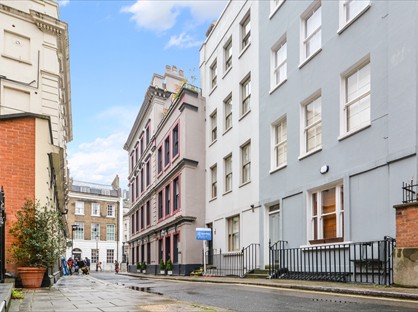 Studio Flat, Willoughby St, WC1A