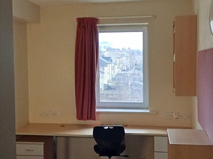 Room in a Shared Flat, Great Horton Road, BD7
