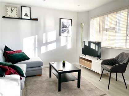1 Bed Semi-Detached House, Little Meadow, CB23