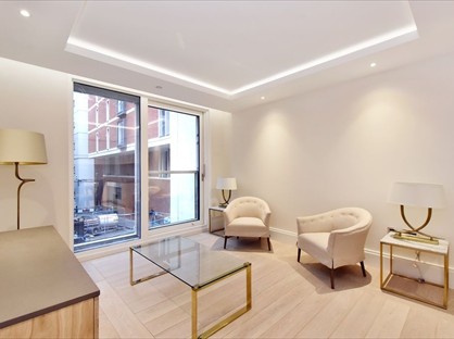 1 Bed Flat, Savoy House, WC2R