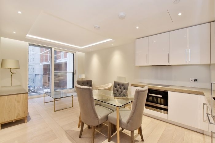 Additional image 6 of 1 Bed Flat, Savoy House, WC2R, N1 7GU