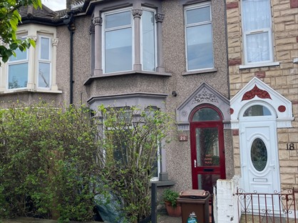 4 Bed Terraced House, York Road, E10