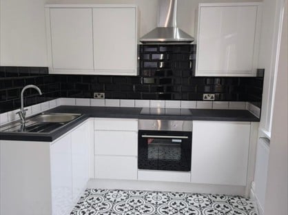 2 Bed Flat, Liverpool Rd, L23