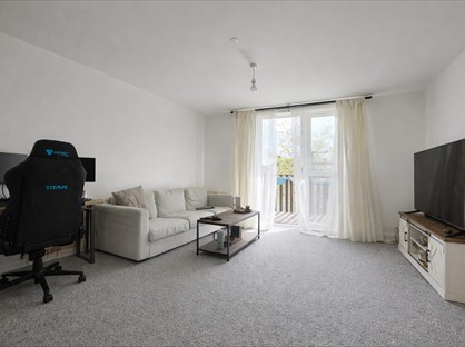 1 Bed Flat, Gent Court, E14