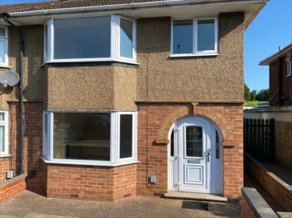 3 Bed Semi-Detached House, Fairway, NN2