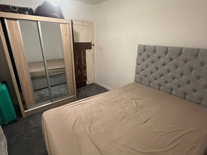 Room in a Shared House, Hurford Avenue, M18