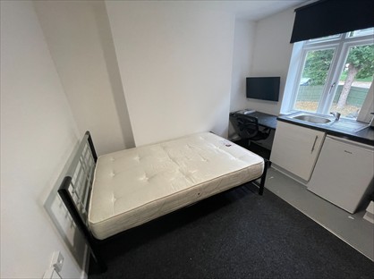 Studio Flat, Leicester, LE1