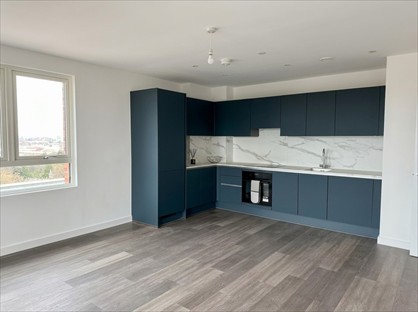 2 Bed Flat, Horn Lane, W3