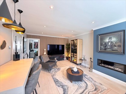 2 Bed Flat, Maidenhead Road, SL6