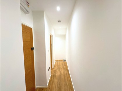 2 Bed Flat, Adair House, KT19