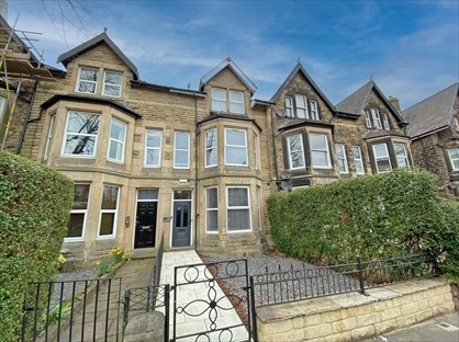 10 Bed Detached House, Dragon Parade, HG1