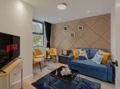2 Bed Maisonette, Green St, EN3