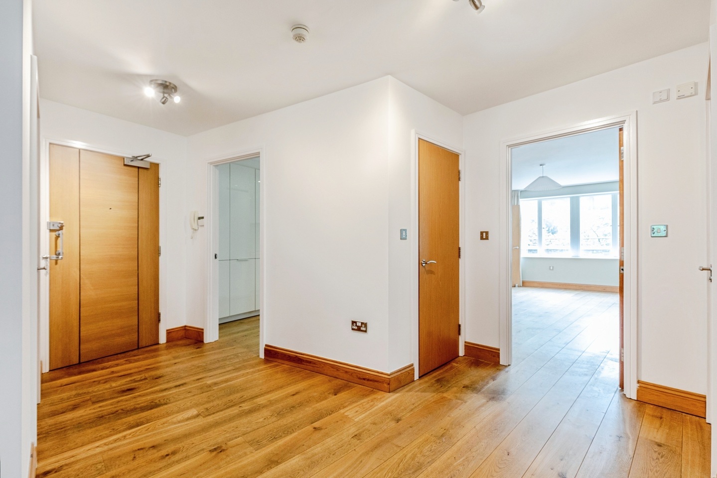 2 Bed Flat, Greenwich Apartments, BS6 photo 5
