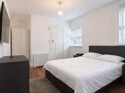 Studio Flat, Clifton Road, CV21